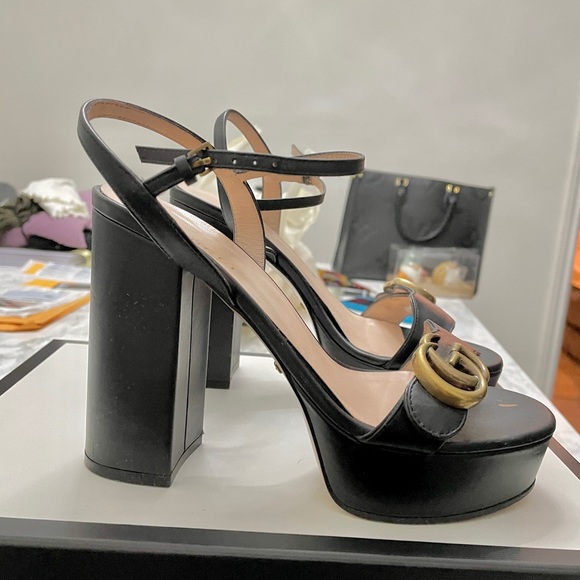 100% Authentic Gucci Black Calfskin GG Marmont Ankle Wrap Platform Sandals - Picture 12 of 12